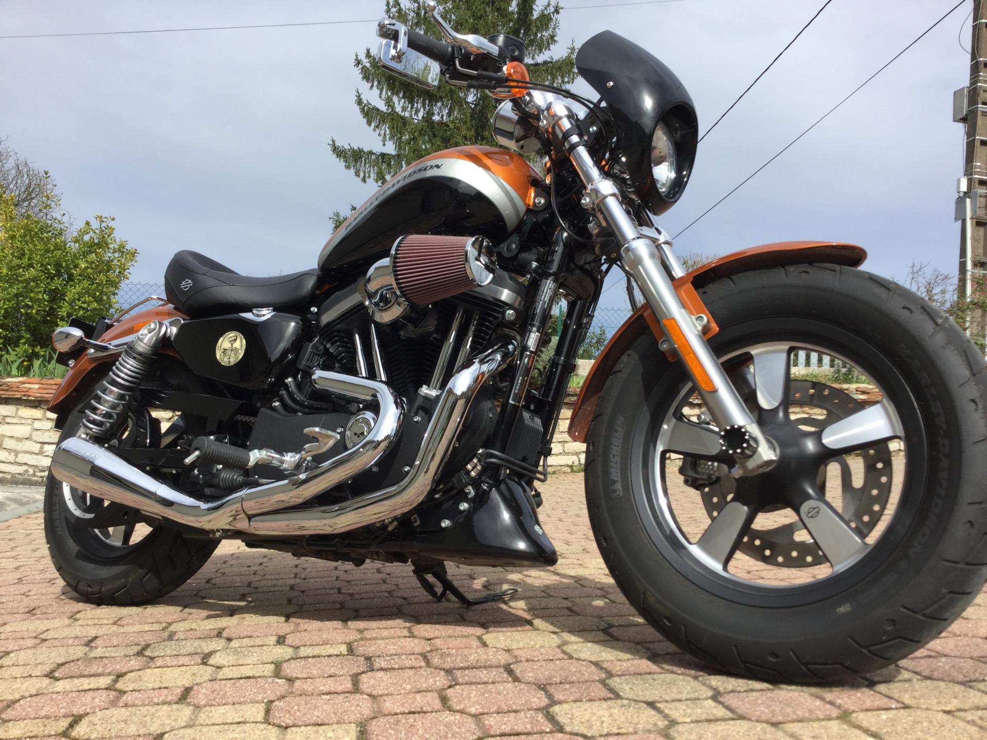 Harley sportster XL1200 CA